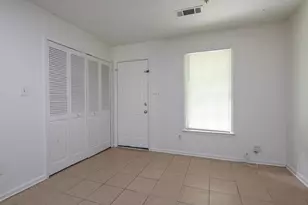8165 Magnolia Dr, Jonesboro, GA 30238 - Photo 7