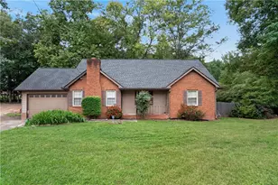 550 Creekwood Ct SE, Conyers, GA 30094 - Photo 1