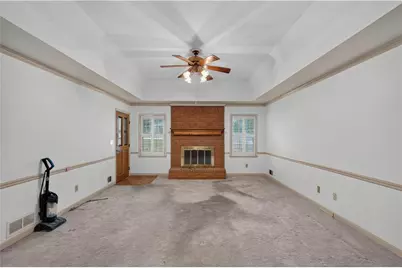 550 Creekwood Court SE, Conyers, GA 30094 - Photo 9