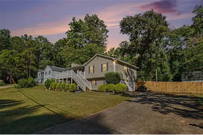 445 Holly Lane, Canton, GA 30115 - Photo 3