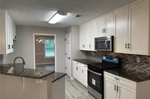 7454 Woody Springs Dr, Flowery Branch, GA 30542 - Photo 9