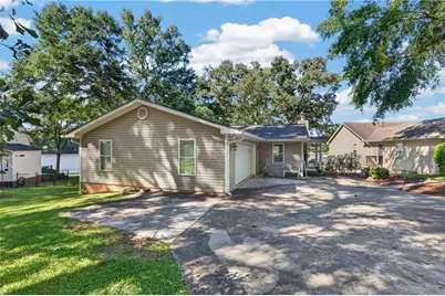 174 Honeysuckle Road NW, Milledgeville, GA 31061 - Photo 3