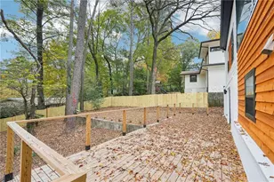 2396 Sunset Dr NE, Atlanta, GA 30345 - Photo 23