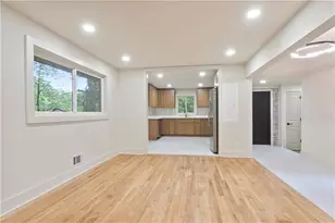 2363 Englewood Dr, East Point, GA 30344 - Photo 5