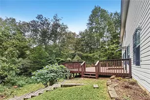 1942 Pittston Farm Rd, Lithonia, GA 30058 - Photo 17