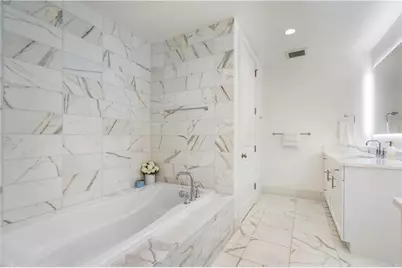 3630 Peachtree NE #2204, Atlanta, GA 30326 - Photo 27