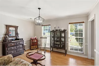 166 Knollwood Drive NW, Marietta, GA 30064 - Photo 5