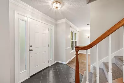 1877 Quail Run Run, Lawrenceville, GA 30044 - Photo 3
