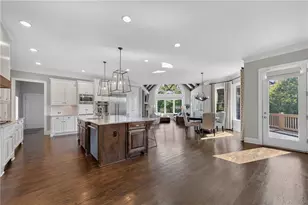 125 Tolhouse Ct, Milton, GA 30004 - Photo 9