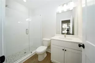 2199 Wexford Dr NE, Brookhaven, GA 30319 - Photo 9