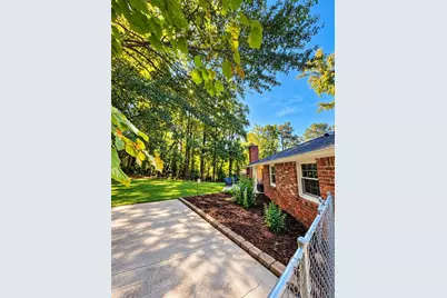 1300 Renee Drive SW, Lilburn, GA 30047 - Photo 31