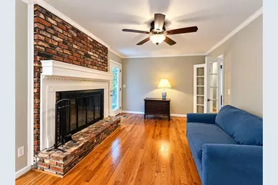 1300 Renee Drive SW, Lilburn, GA 30047 - Photo 9
