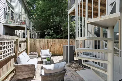 1357 Stirling Circle NW, Atlanta, GA 30318 - Photo 11