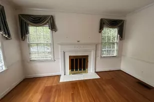 1364 Merry Ln NE, Atlanta, GA 30329 - Photo 9