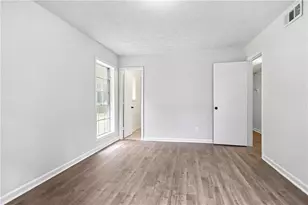 6379 Leverett Dr, Lithonia, GA 30038 - Photo 13