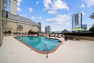 3334 Peachtree Rd NE, Atlanta, GA 30326 - Photo 31