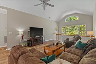 106 Pointe Cir, Dahlonega, GA 30533 - Photo 15