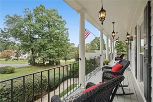 613 Leah Dr, Powder Springs, GA 30127 - Photo 5