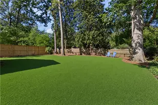 1822 Walthall Dr NW, Atlanta, GA 30318 - Photo 33