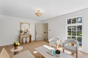 1822 Walthall Dr NW, Atlanta, GA 30318 - Photo 11