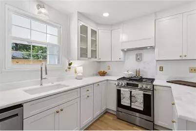 1822 Walthall Drive NW, Atlanta, GA 30318 - Photo 15