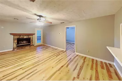 2112 Fairway Court SE #Apt C, Conyers, GA 30013 - Photo 3