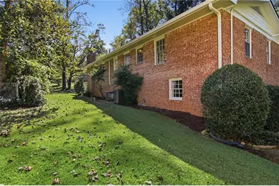 31 Huntwood Drive SE, Smyrna, GA 30082 - Photo 39