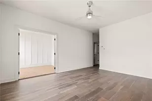 3667 Peachtree Rd NE, Atlanta, GA 30319 - Photo 17