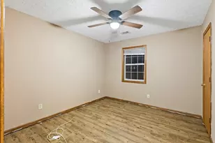 1250 Opal Cir, Lawrenceville, GA 30043 - Photo 13