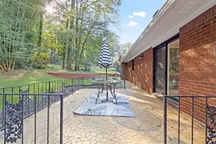 2774 Landrum Dr SW, Atlanta, GA 30311 - Photo 5