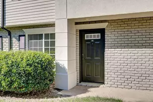 6940 Roswell Rd, Sandy Springs, GA 30328 - Photo 3