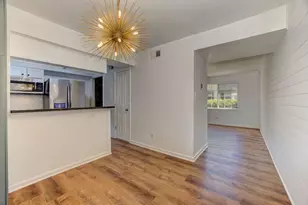 6940 Roswell Rd, Sandy Springs, GA 30328 - Photo 13