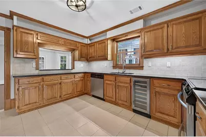5427 Trentham Drive, Dunwoody, GA 30338 - Photo 15