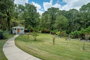 1593 Mill Acres Dr SW, Atlanta, GA 30311 - Photo 33