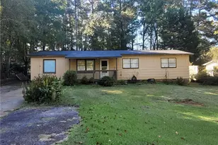 1400 Sycamore Dr NW, Kennesaw, GA 30152 - Photo 1
