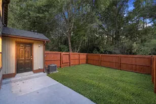 818 Heritage Oaks Dr, Stone Mountain, GA 30088 - Photo 33