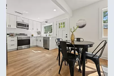 147 Rockyford Road NE, Atlanta, GA 30317 - Photo 11