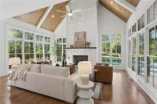4566 Dudley Ln, Sandy Springs, GA 30327 - Photo 17