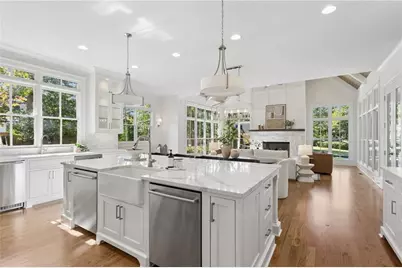 4566 Dudley Lane, Sandy Springs, GA 30327 - Photo 11