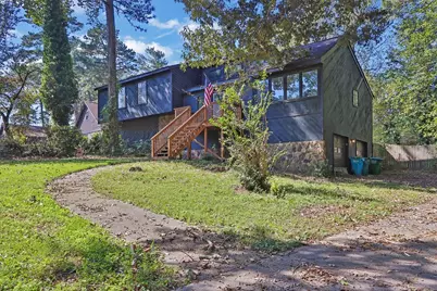 5169 Rockbridge Drive, Stone Mountain, GA 30087 - Photo 3