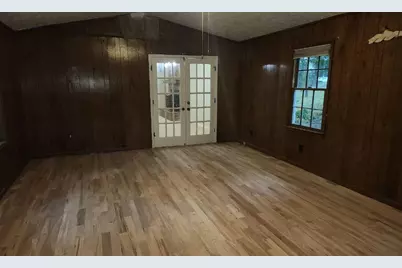 1304 Vine Street NE, Gainesville, GA 30501 - Photo 7