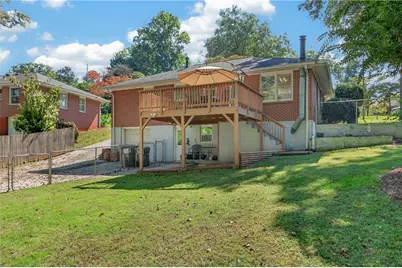 2085 Clearwater Drive, Marietta, GA 30067 - Photo 25