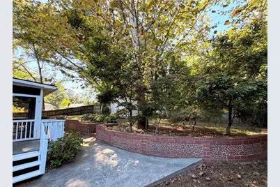 199 Bishop Drive NE, Marietta, GA 30060 - Photo 5
