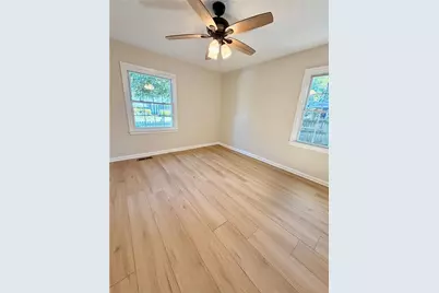 199 Bishop Drive NE, Marietta, GA 30060 - Photo 17