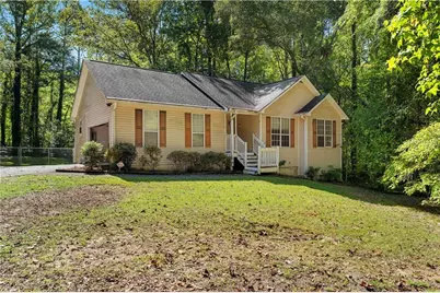 150 Marsha Way, Sharpsburg, GA 30277 - Photo 1