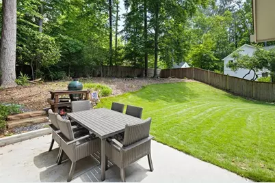 3647 Keswick Drive, Chamblee, GA 30341 - Photo 17