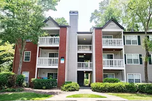 100 Ashford Gables Dr, Dunwoody, GA 30338 - Photo 17