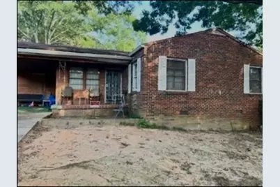 236 Silver Springs Circle SW, Atlanta, GA 30310 - Photo 1