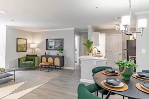 2124 Gables Dr, Atlanta, GA 30319 - Photo 5