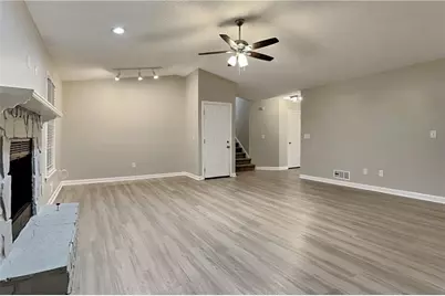 2211 Grayfield Drive, Grayson, GA 30017 - Photo 3